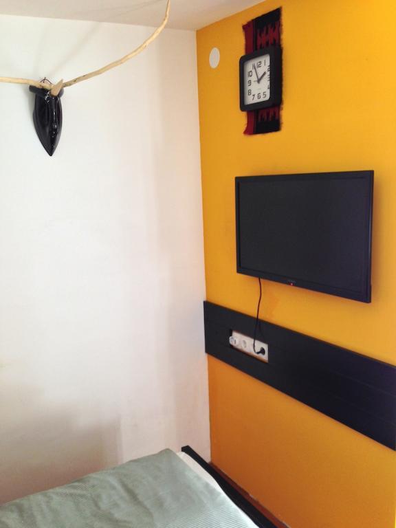 Guesthouse 7Even Mostar Ruang foto