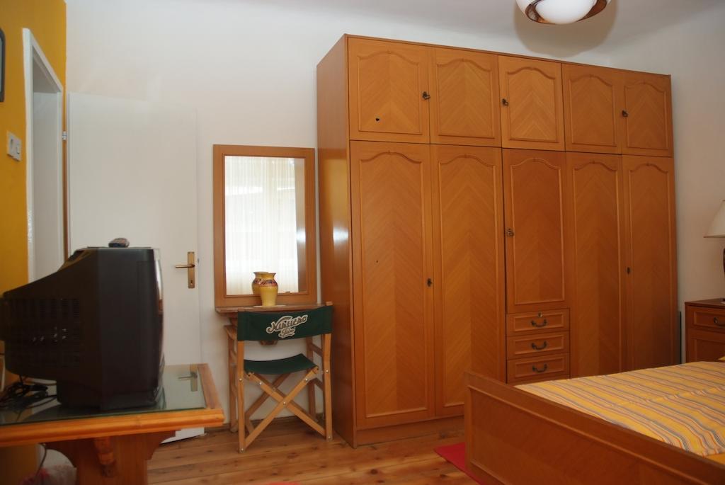 Guesthouse 7Even Mostar Bagian luar foto