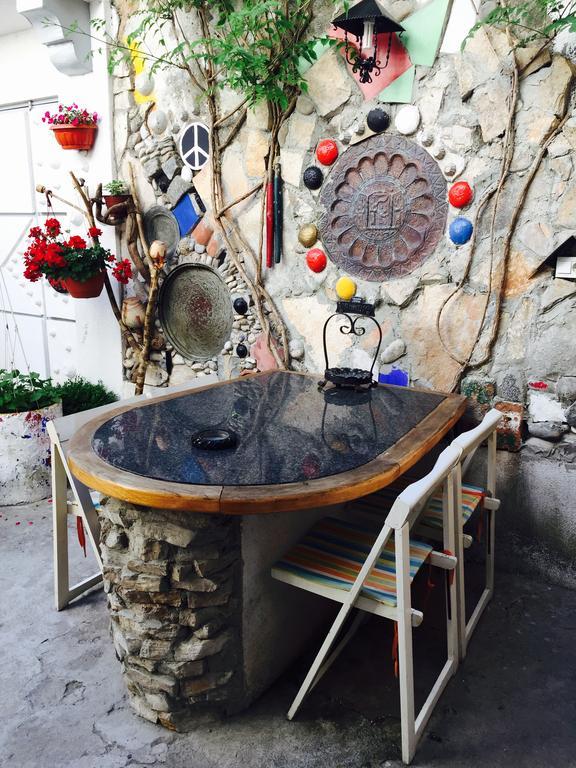 Guesthouse 7Even Mostar Bagian luar foto
