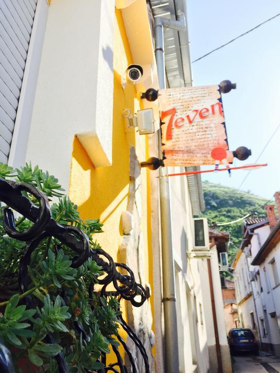 Guesthouse 7Even Mostar Bagian luar foto